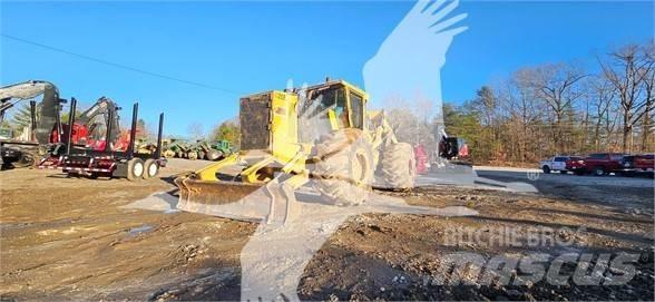 Tigercat 620E Udslæbningstraktorer