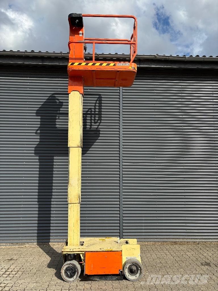 JLG 1230 ES Søjlelifte