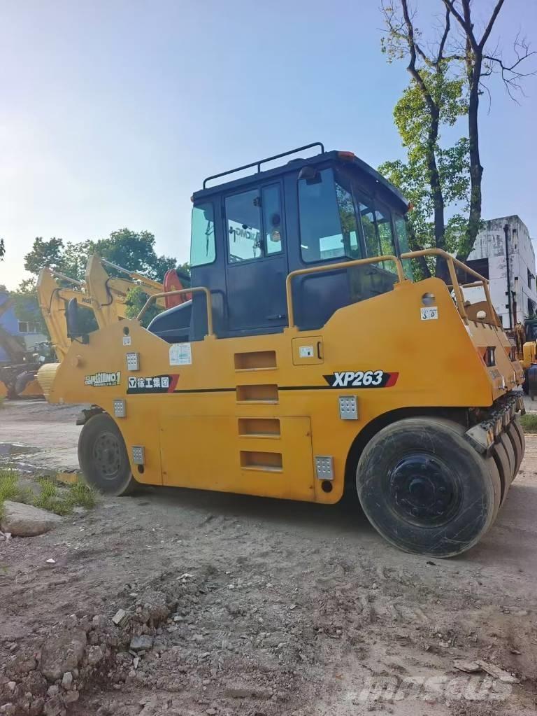 XCMG XP 263 Tromle med luftdæk