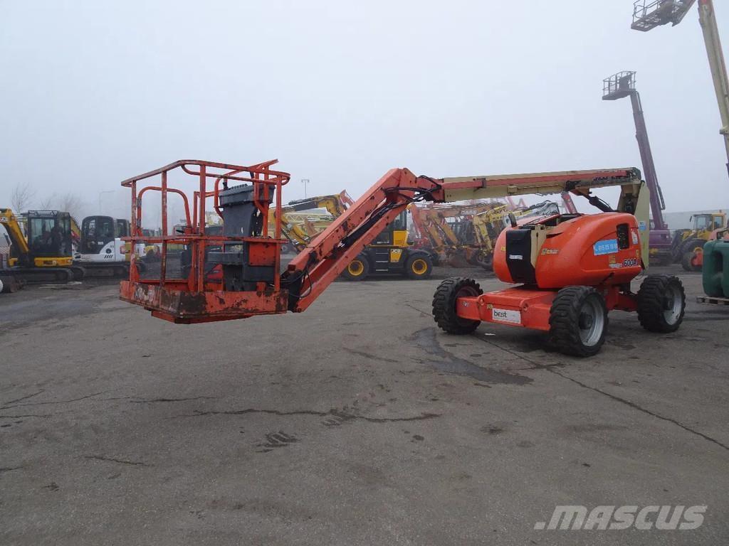 JLG 600AJ Bomlifte med knækarm
