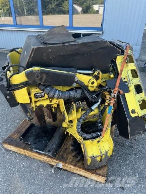 John Deere H414 Skovningsmaskiner