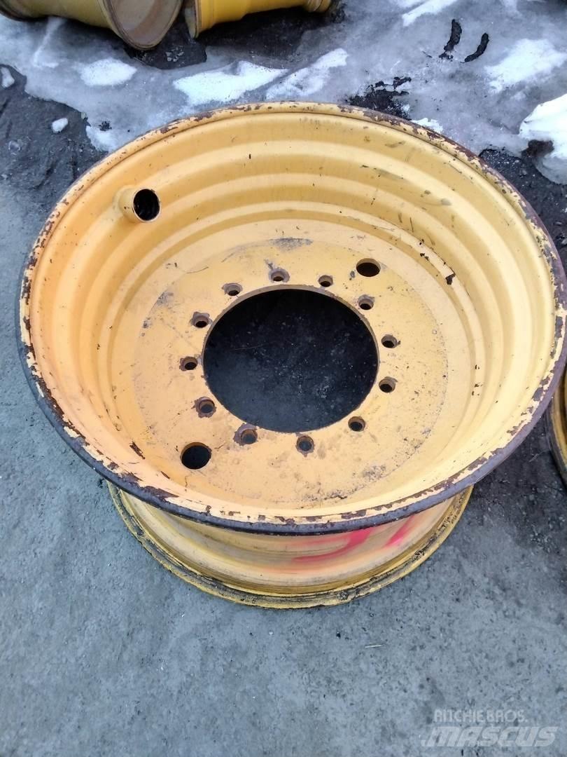 Rottne F18 20x34 Dæk, hjul og fælge