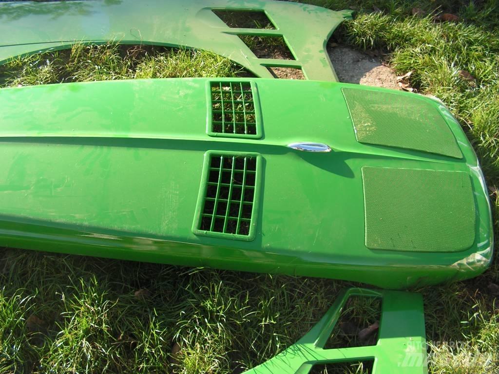 John Deere 8230 Chassis og suspension