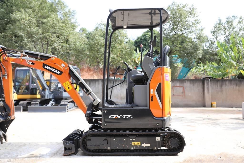 Doosan DX 17 Gravemaskiner på larvebånd