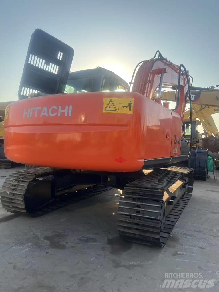 Hitachi ZX 120 Gravemaskiner på larvebånd