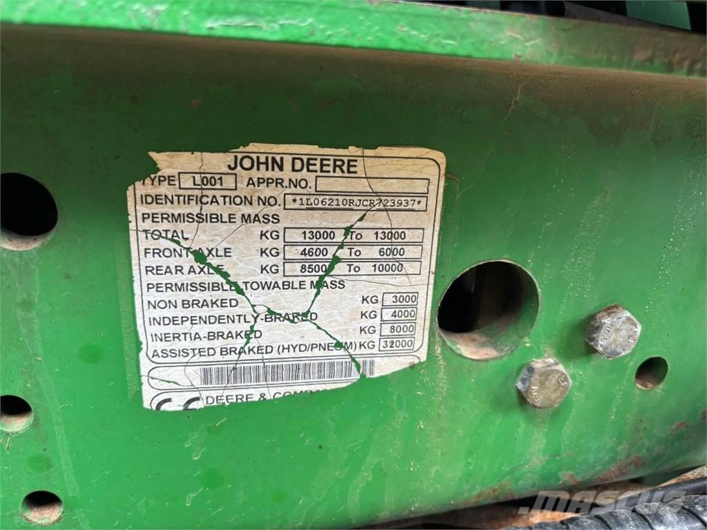 John Deere 6210R Traktorer