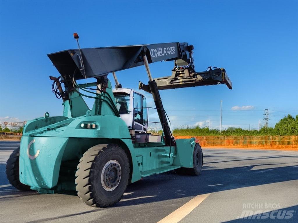 Konecranes SMV 4531 Gaffeltruck til containerhåndtering