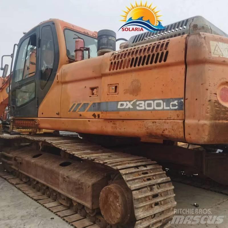 Doosan DX 300 LC Gravemaskiner på larvebånd