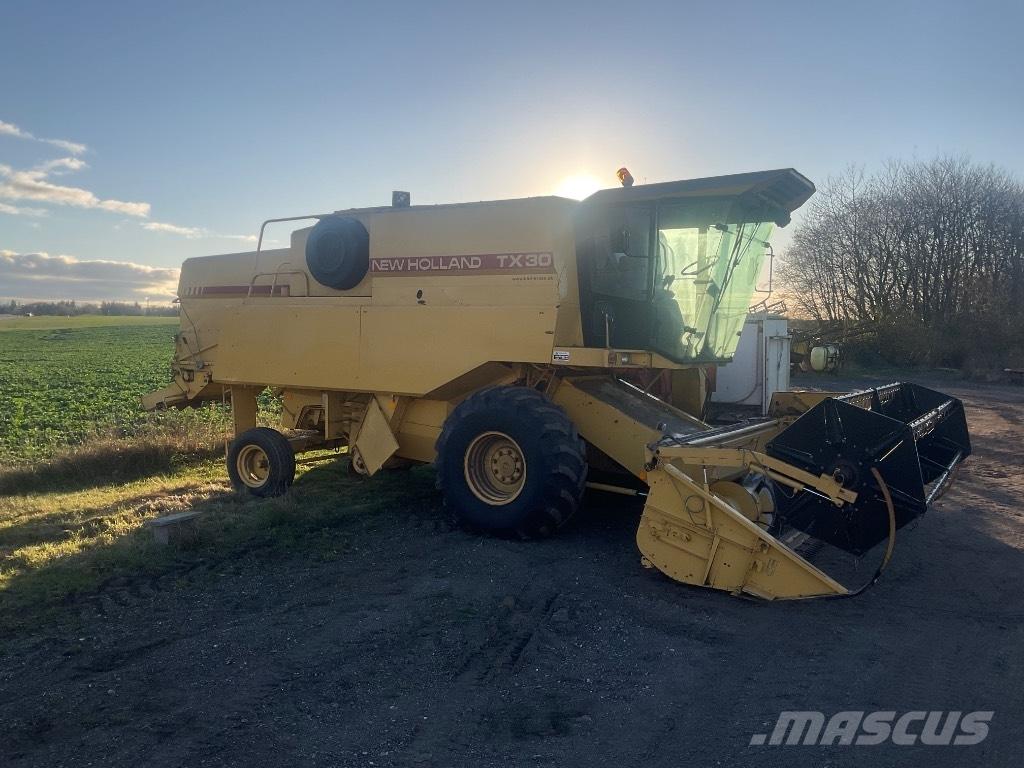 New Holland TX 30 Mejetærskere