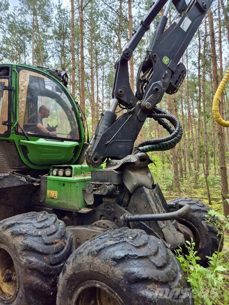 John Deere 1170 E Skovningsmaskiner