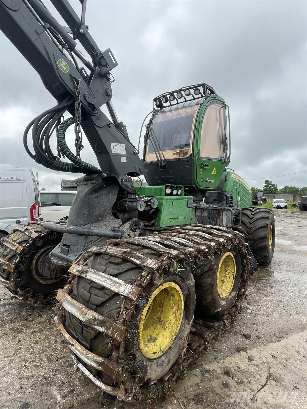 John Deere 1070 G Skovningsmaskiner