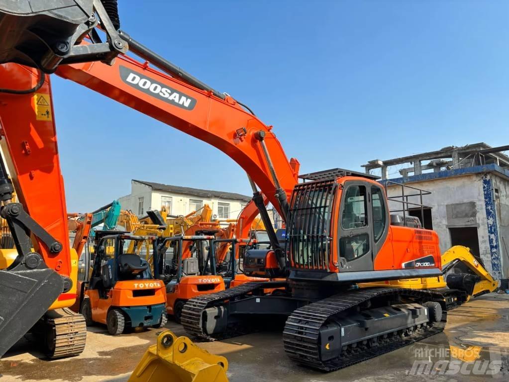 Doosan DX 300 LC - 9 C Minigravemaskiner