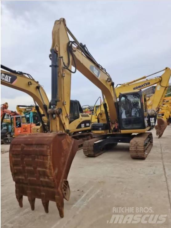 CAT 313 D Gravemaskiner på larvebånd