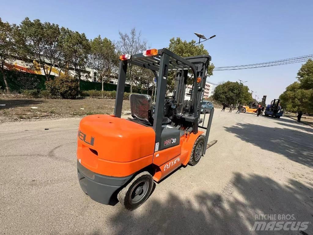 Heli CPC 30 Diesel gaffeltrucks