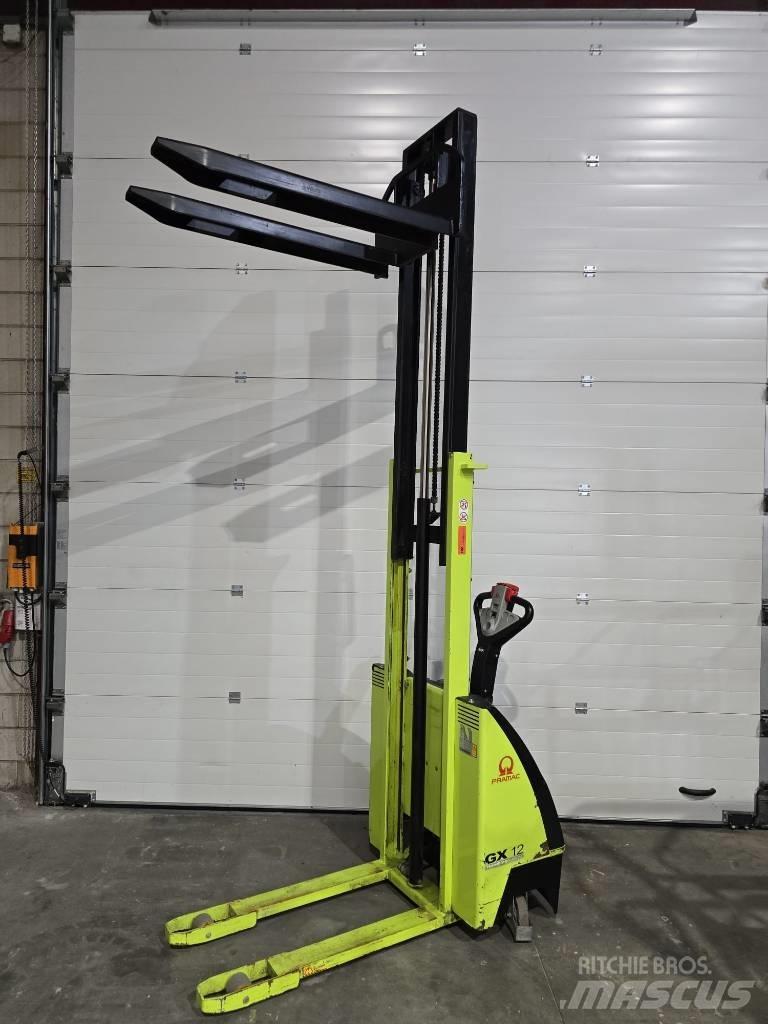 Pramax GX 12/29 Gaffelstabler med gående fører