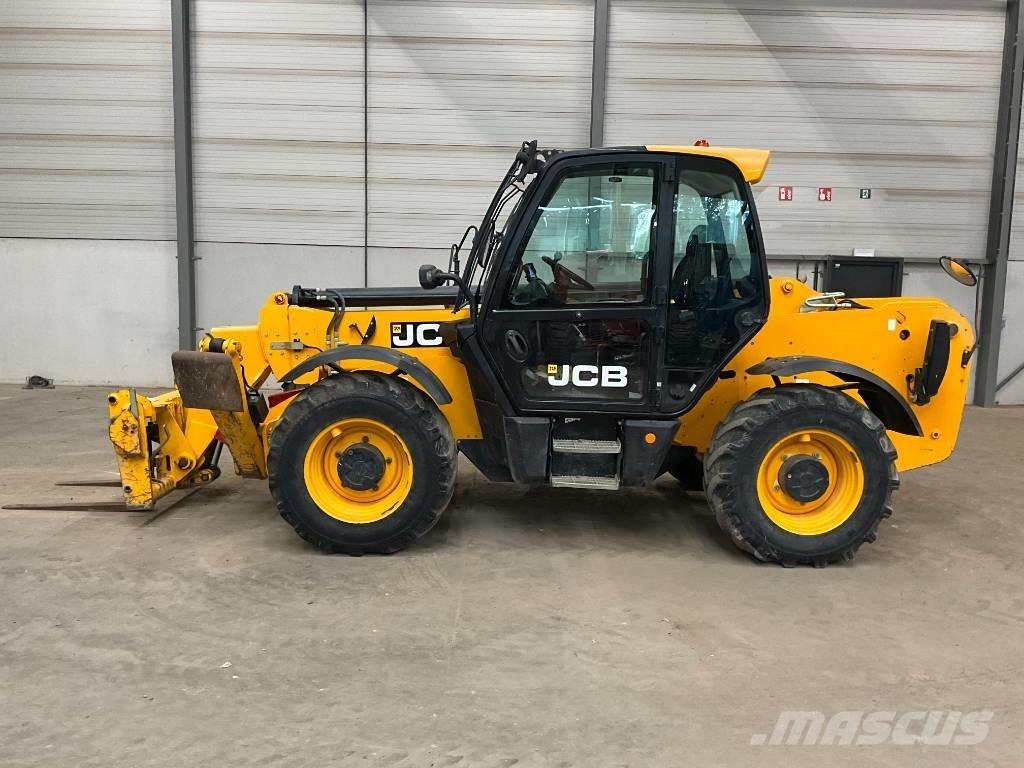 JCB 535-125 Teleskoplæssere