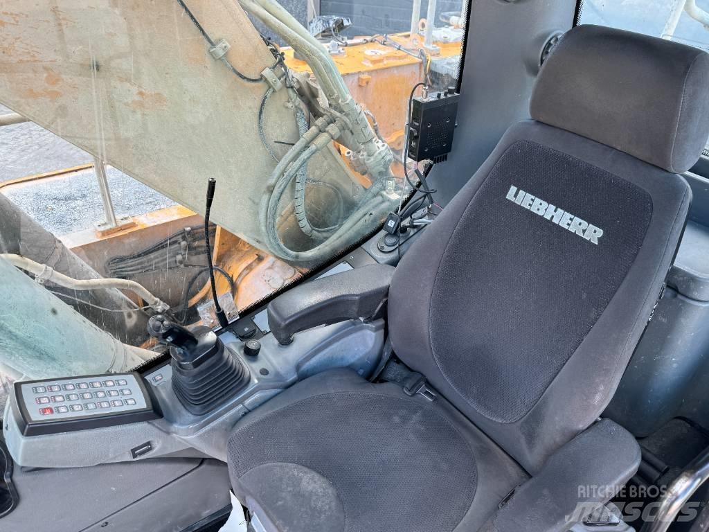 Liebherr R 926 LC Gravemaskiner på larvebånd