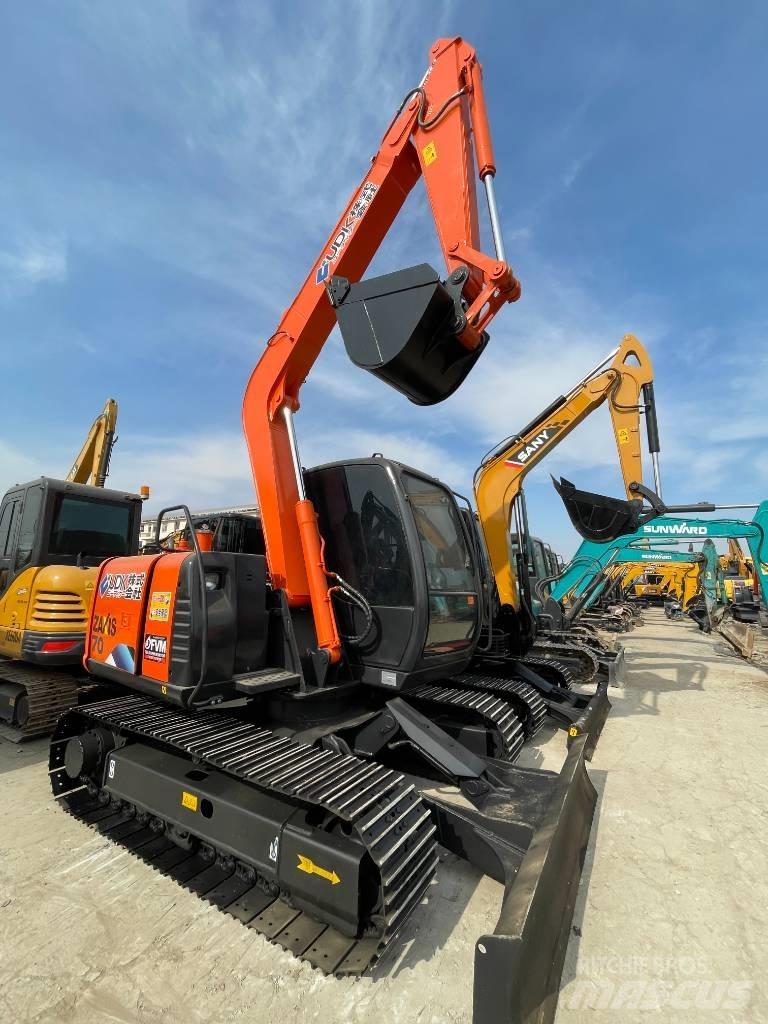 Hitachi ZX 70 Minigravemaskiner