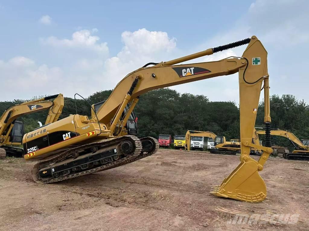 CAT 325 CL Gravemaskiner på larvebånd