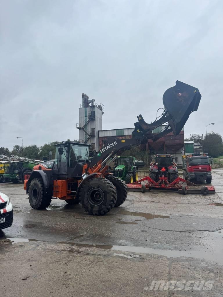 Hitachi ZW220 Læssemaskiner på hjul