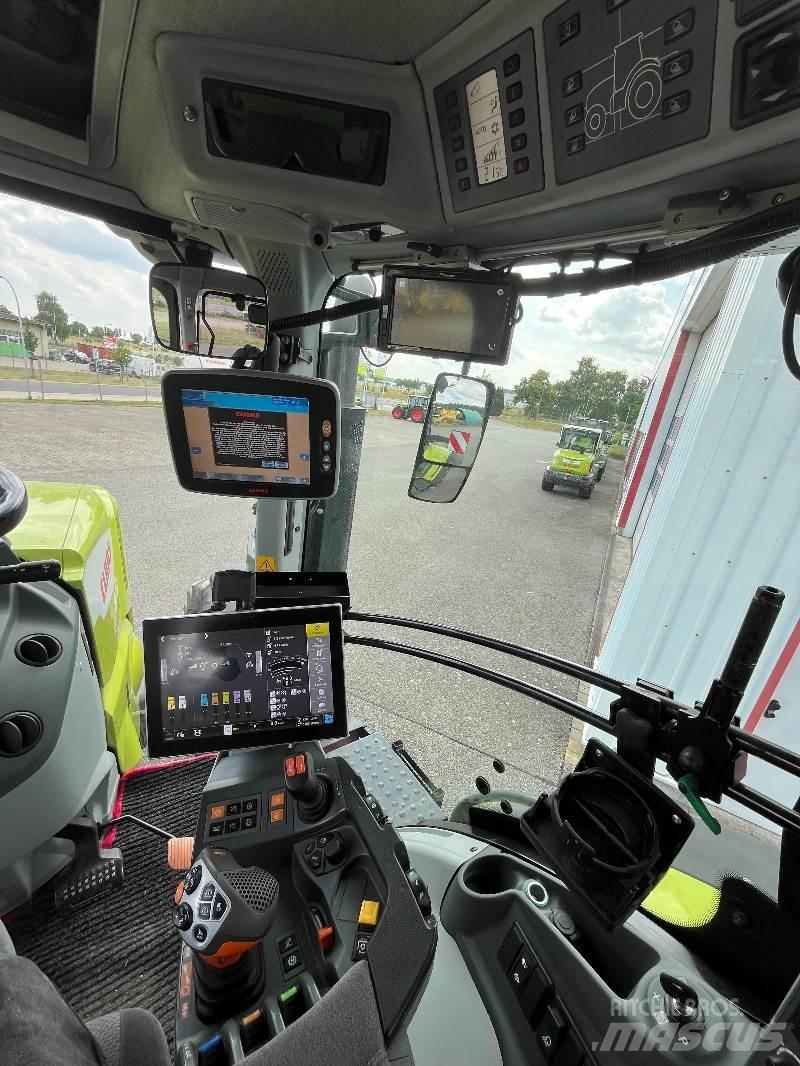 CLAAS Axion 870 Traktorer