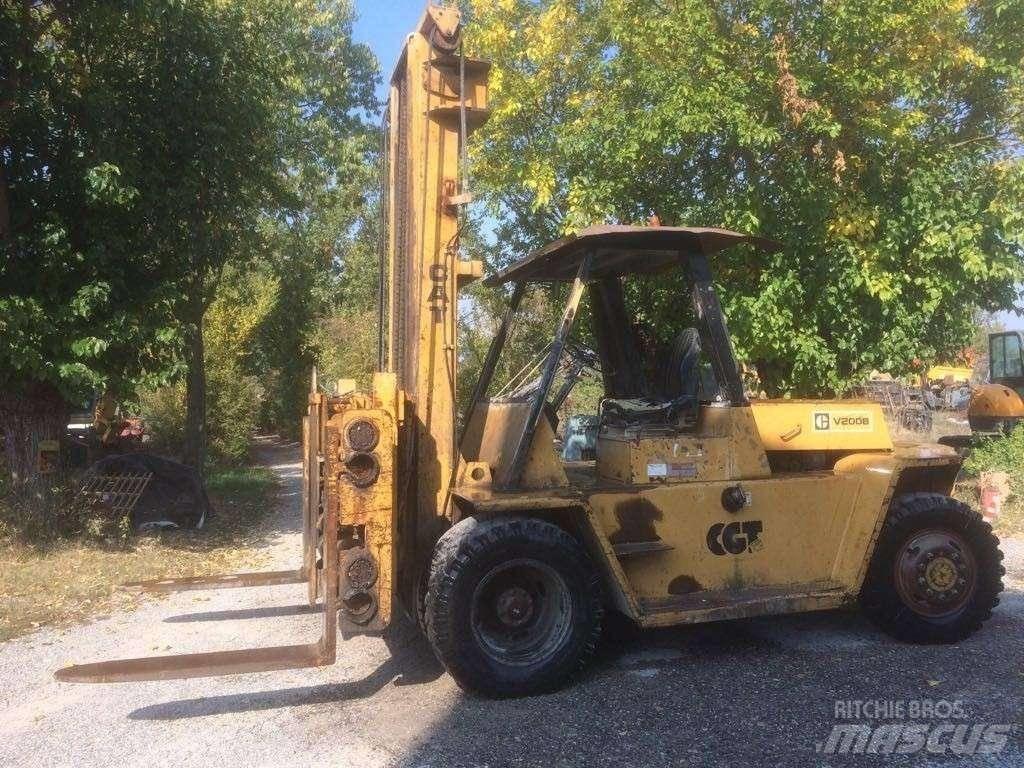 CAT V 200 B Diesel gaffeltrucks
