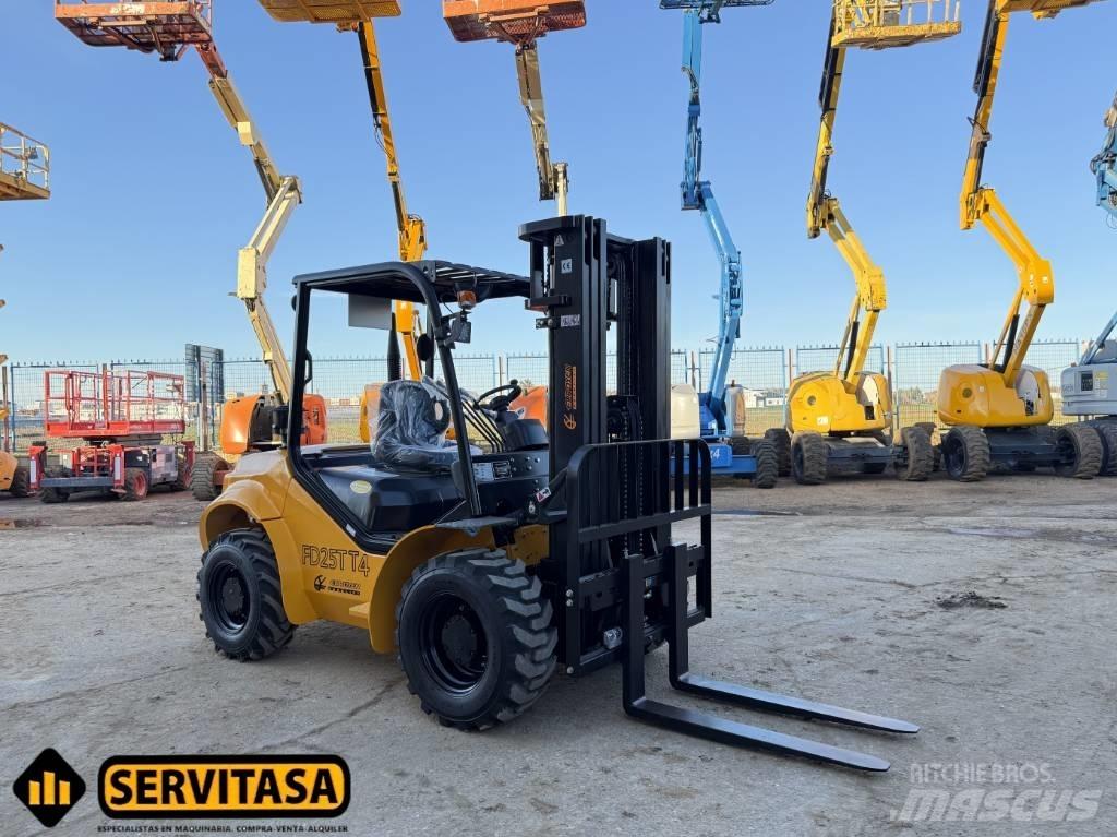  EUROYEN FD25TT4 Diesel gaffeltrucks