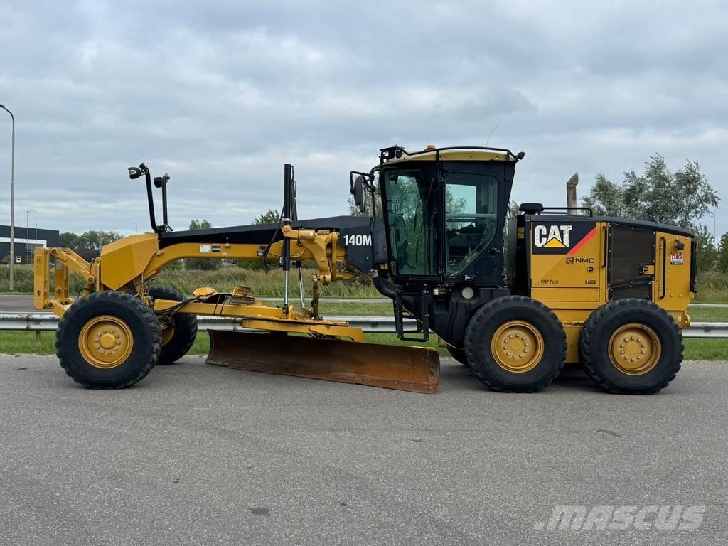 CAT 140M Vejhøvle / Gradere