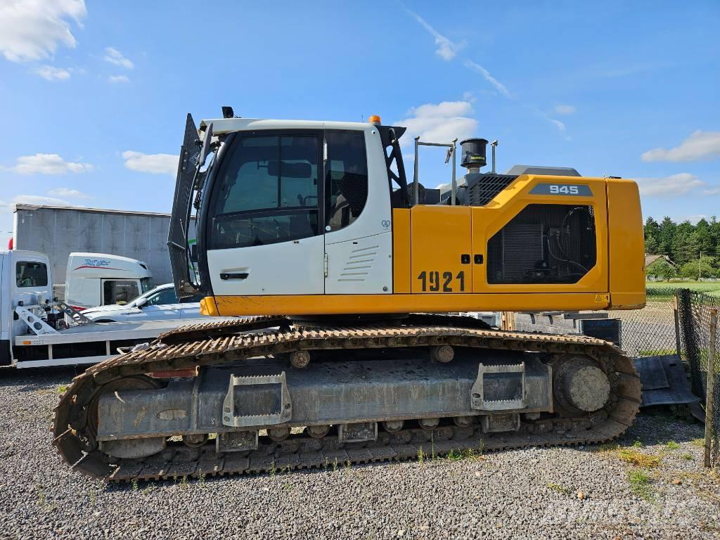 Liebherr R 945 Gravemaskiner på larvebånd