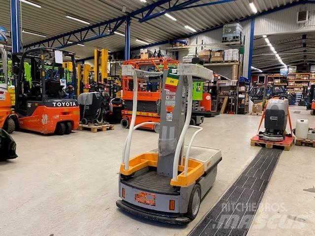 Crown WAV 50-118 Plukketruck, medium