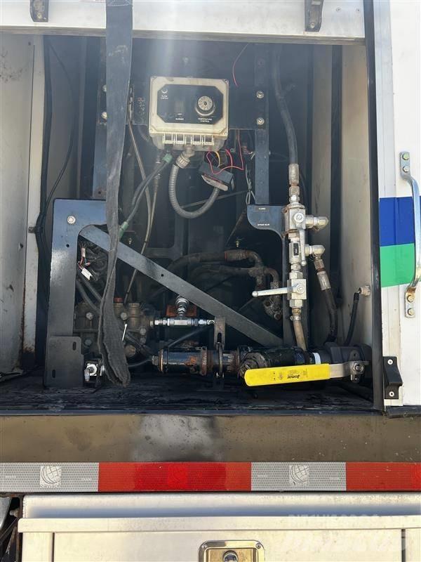Kenworth T880 Slamsuger