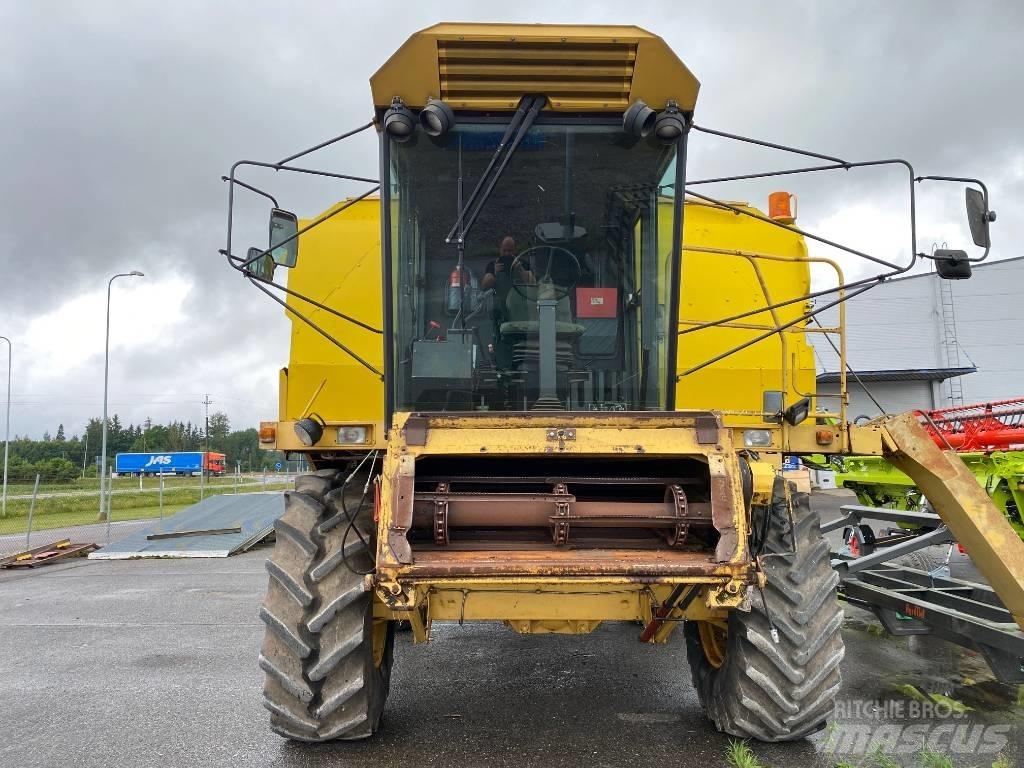 New Holland TF 46 Mejetærskere