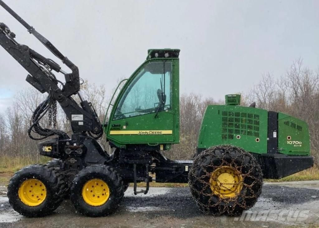 John Deere 1070 D Skovningsmaskiner
