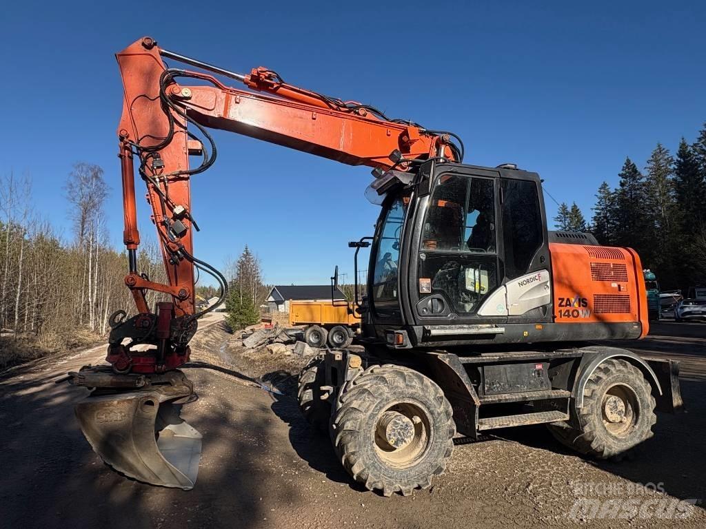 Hitachi ZX 140 W-5B Gravemaskiner på hjul