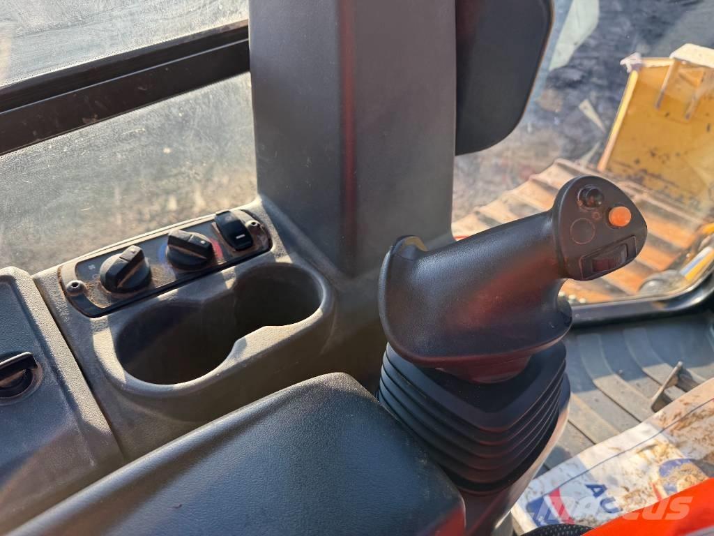 CAT D 3 Next Gen Bulldozer på larvebånd