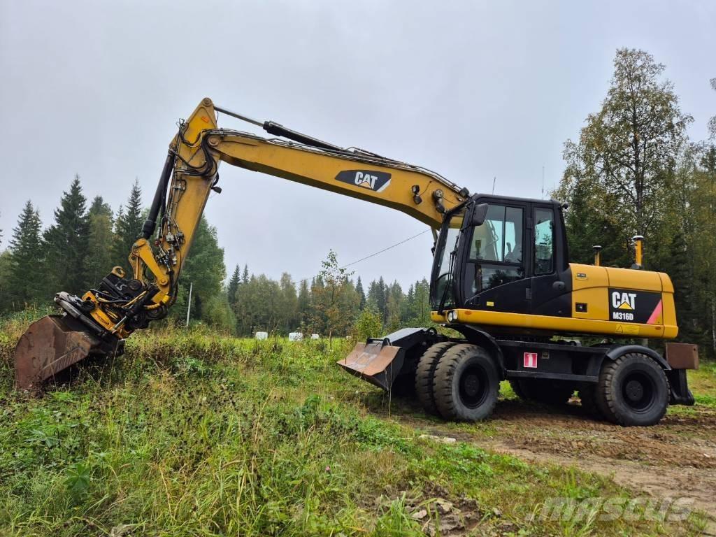 CAT M 316 D Gravemaskiner på hjul