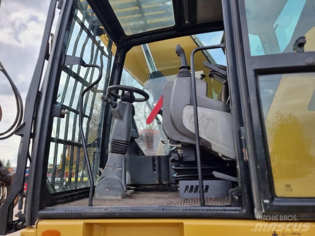 CAT MH 3022 Materialehåndteringsmaskiner