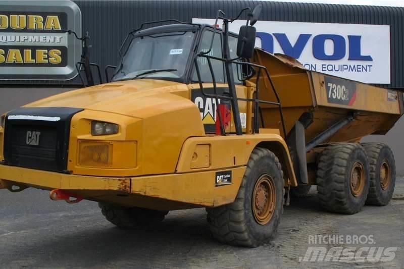 CAT 730C2 Terrængående lastbiler