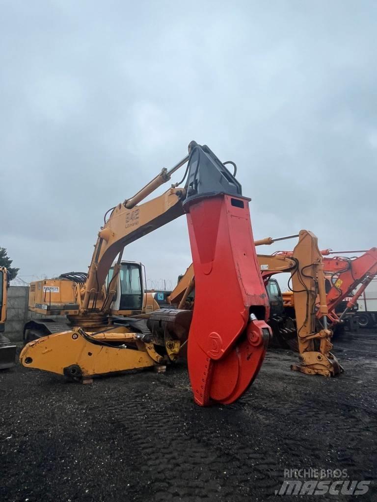 Liebherr R 942 Gravemaskiner på larvebånd