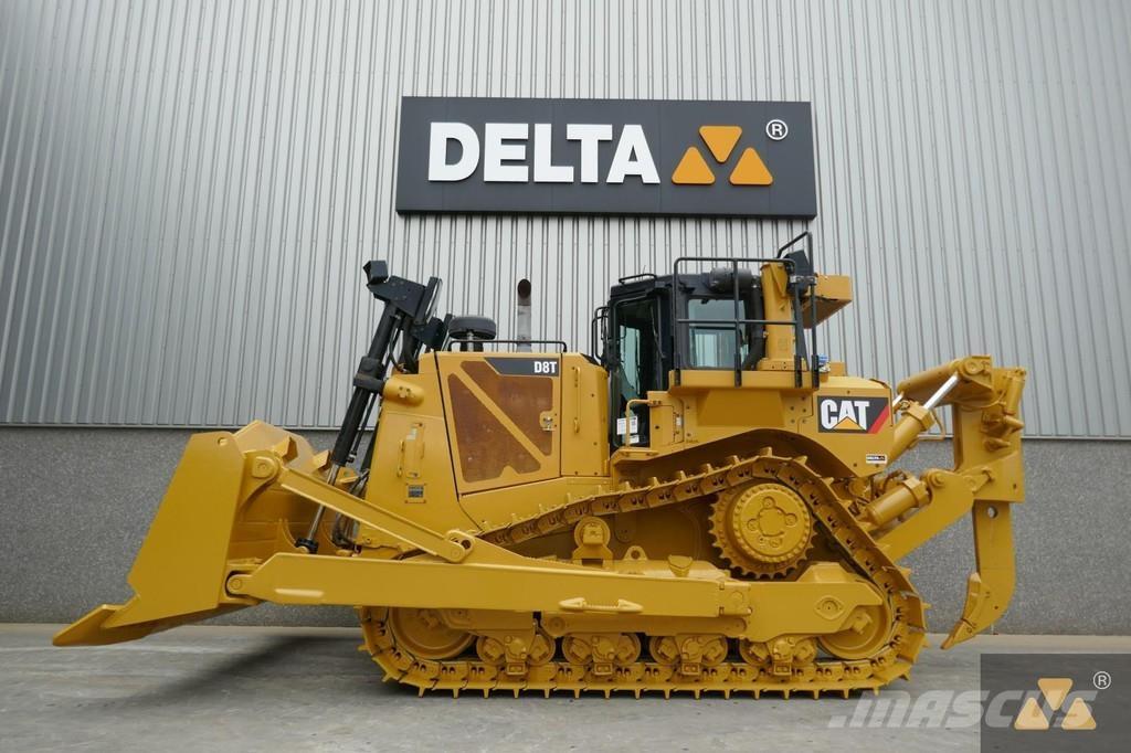 CAT D8T Bulldozer på larvebånd