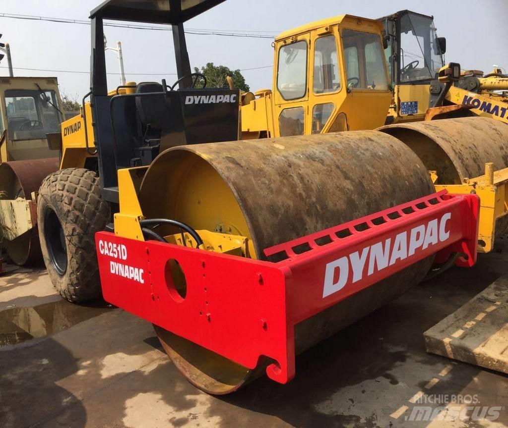 Dynapac CA 25 D Enkelt tromle