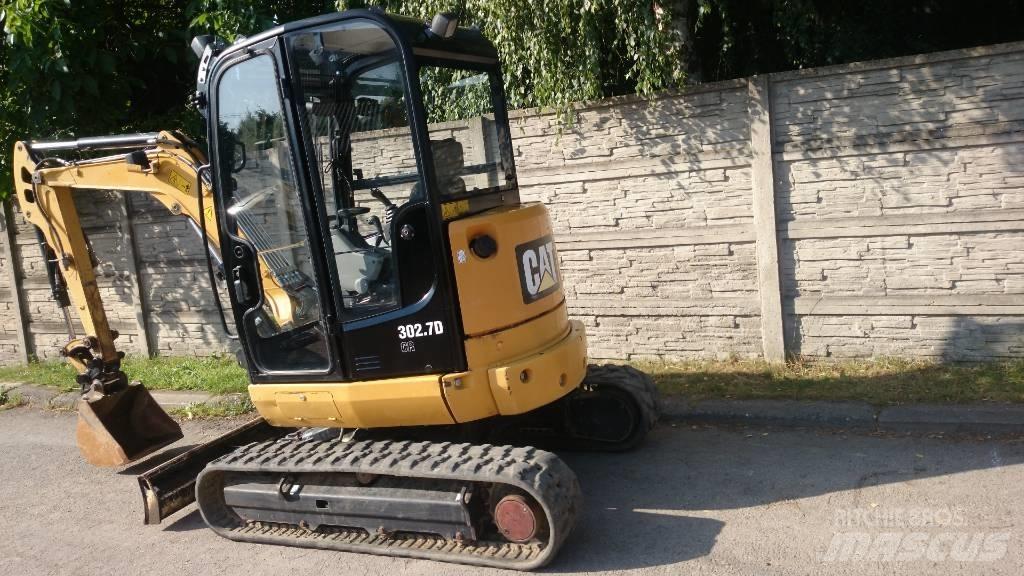 CAT 302.7 D Midi-gravemaskiner 7t - 12t