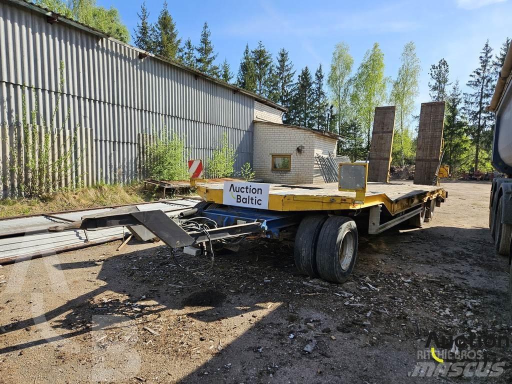 Müller-Mitteltal  Semi-trailer med Gardinsider