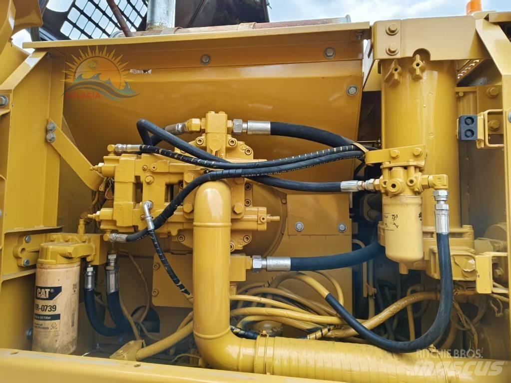 CAT 325 B L Gravemaskiner på larvebånd