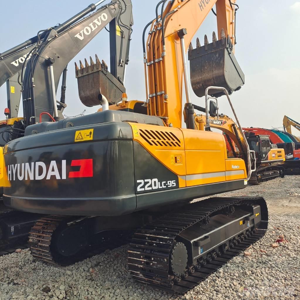 Hyundai R220LC-9S Gravemaskiner på larvebånd