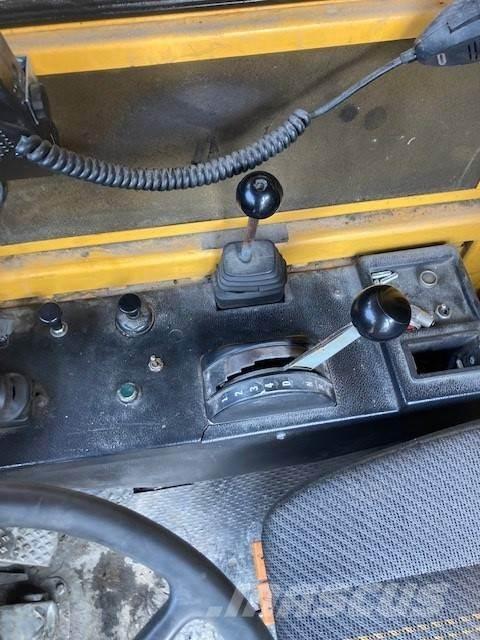 Euclid R32 4kpl Knækstyrede dumpere