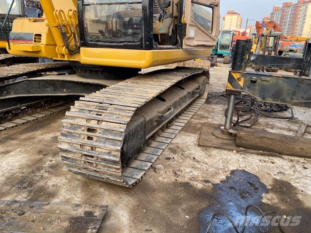 CAT 325 B L Gravemaskiner på larvebånd