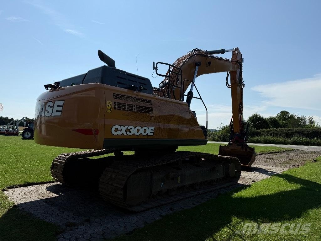CASE CX 300 E Gravemaskiner på larvebånd