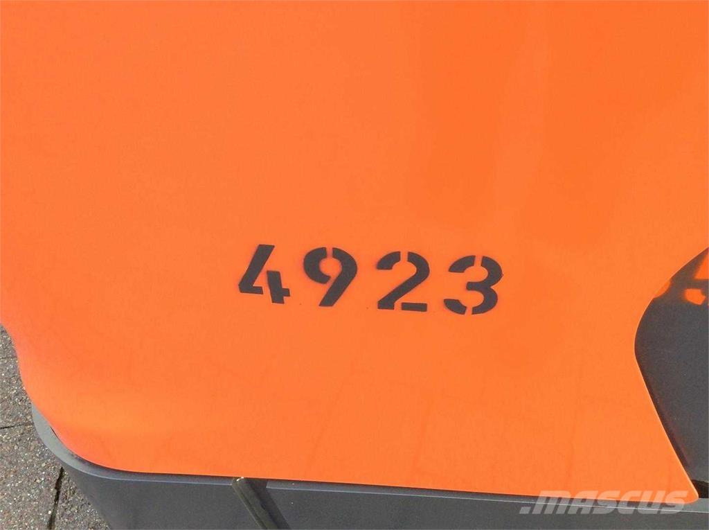 Linde R14G Reachtruck