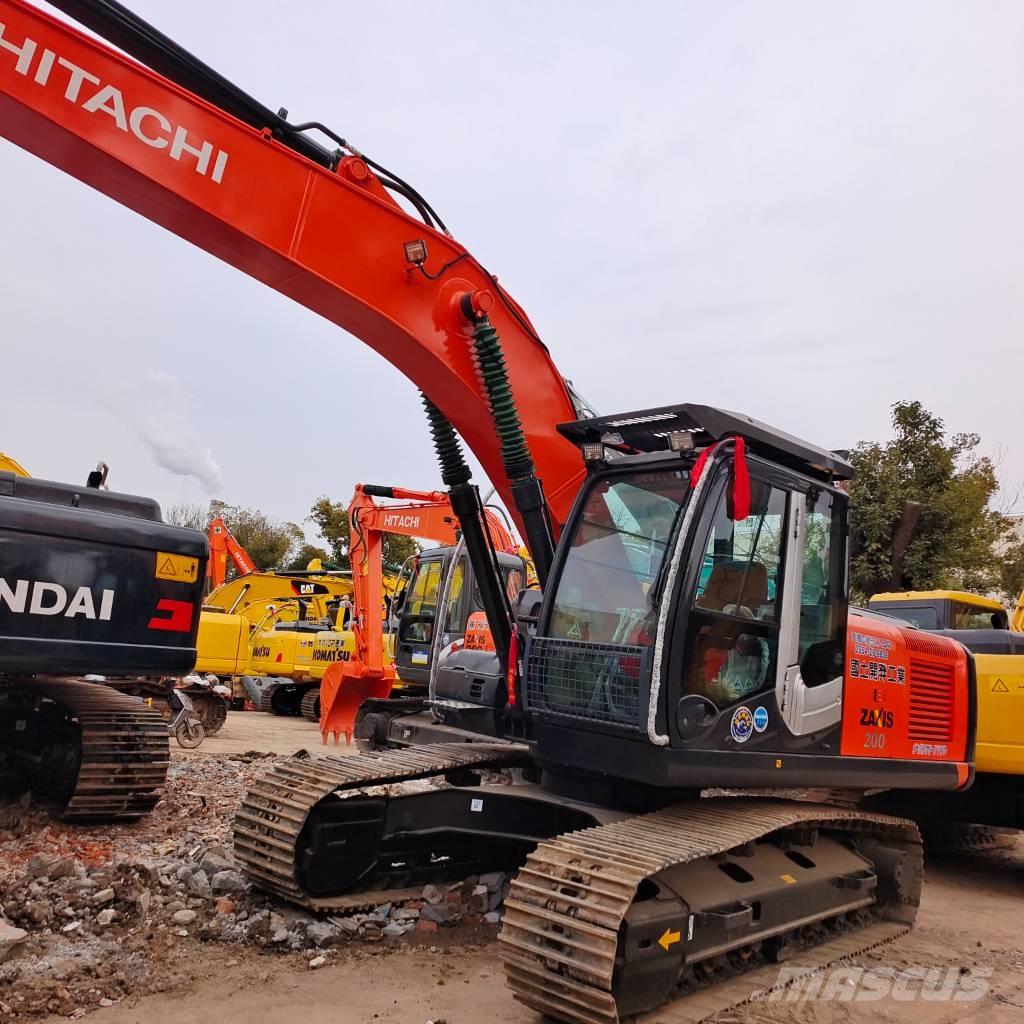 Hitachi ZX200-3G Gravemaskiner på larvebånd